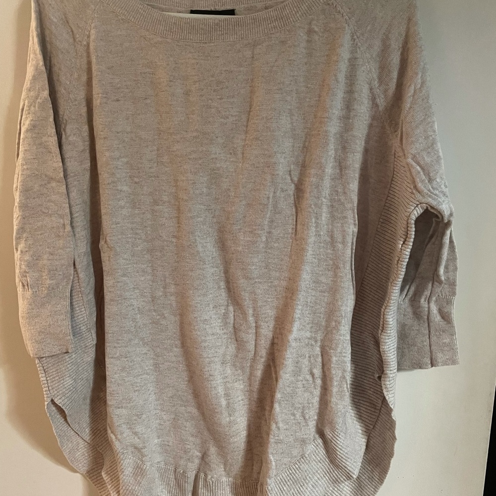 Never worn tan lightweight sweater